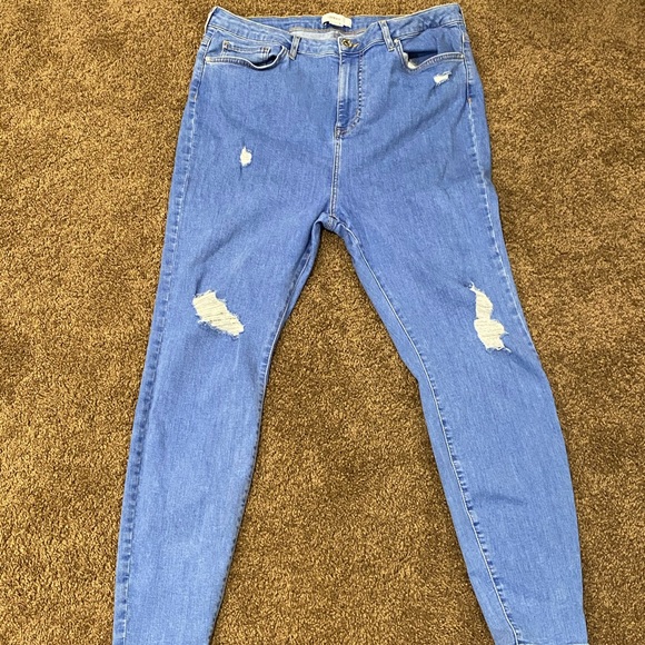 Forever 21 Highwaist Jeans - Picture 1 of 3